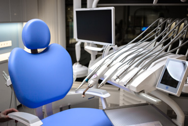 4 Key Tactics The Pros Use For dental laminates